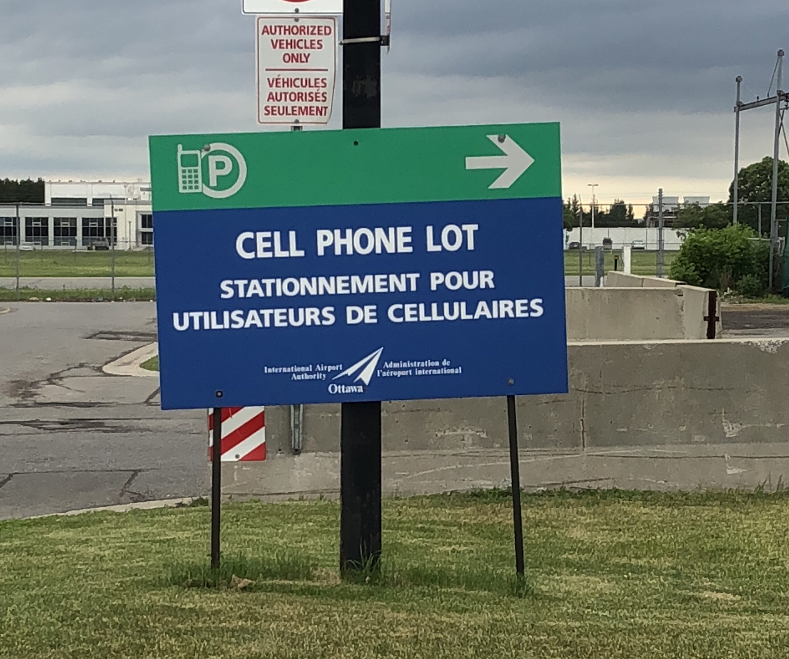 For The Love Of Travel Use The Cell Phone Lots To Park At Airports Points Miles And Bling