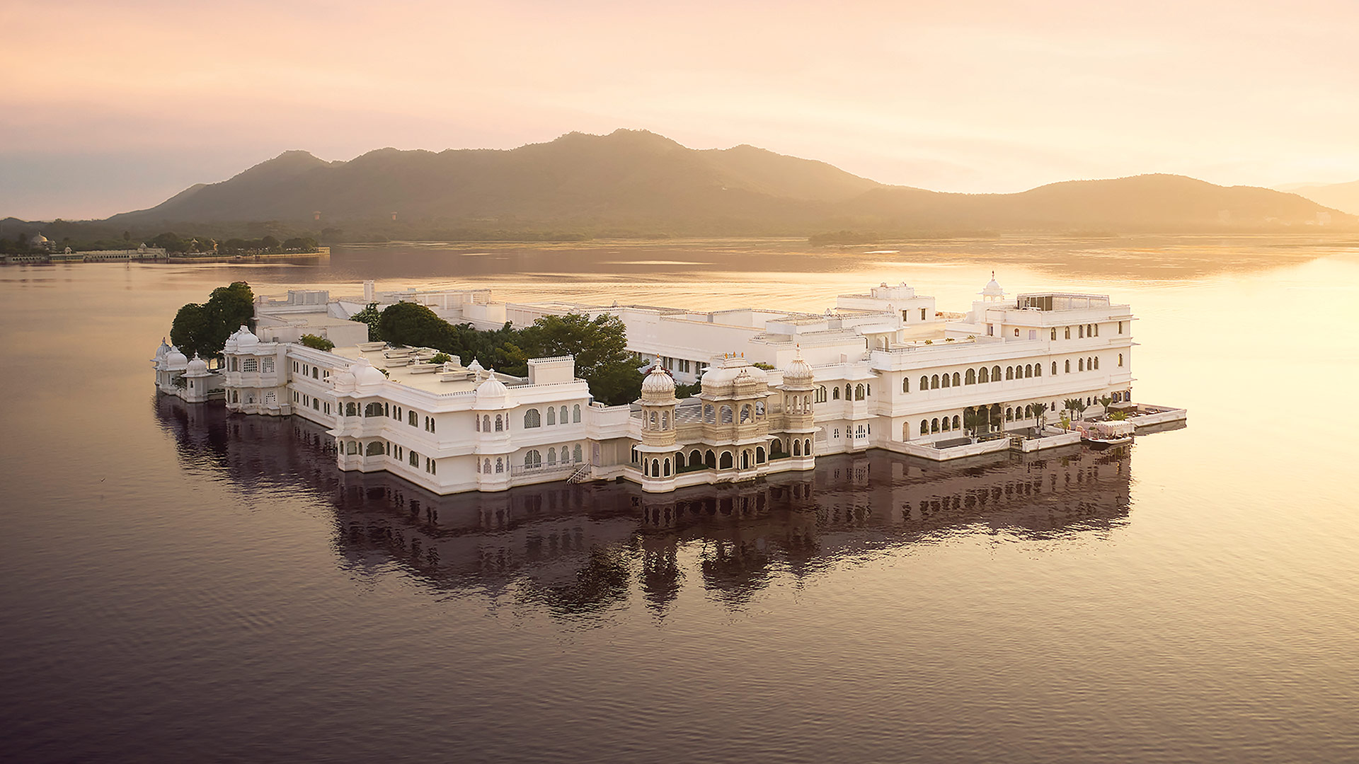 Taj Lake Palace Review