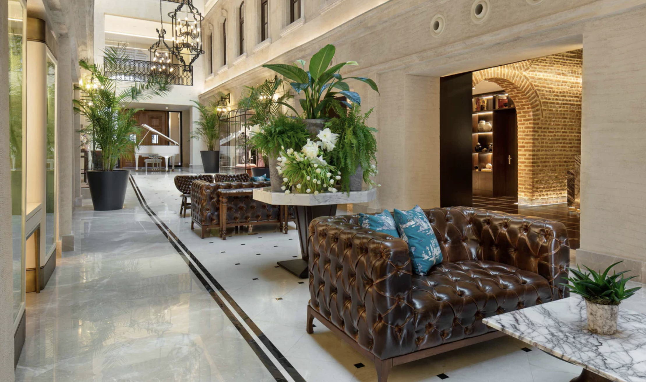 JW Marriott Istanbul Bosphorus - Lobby