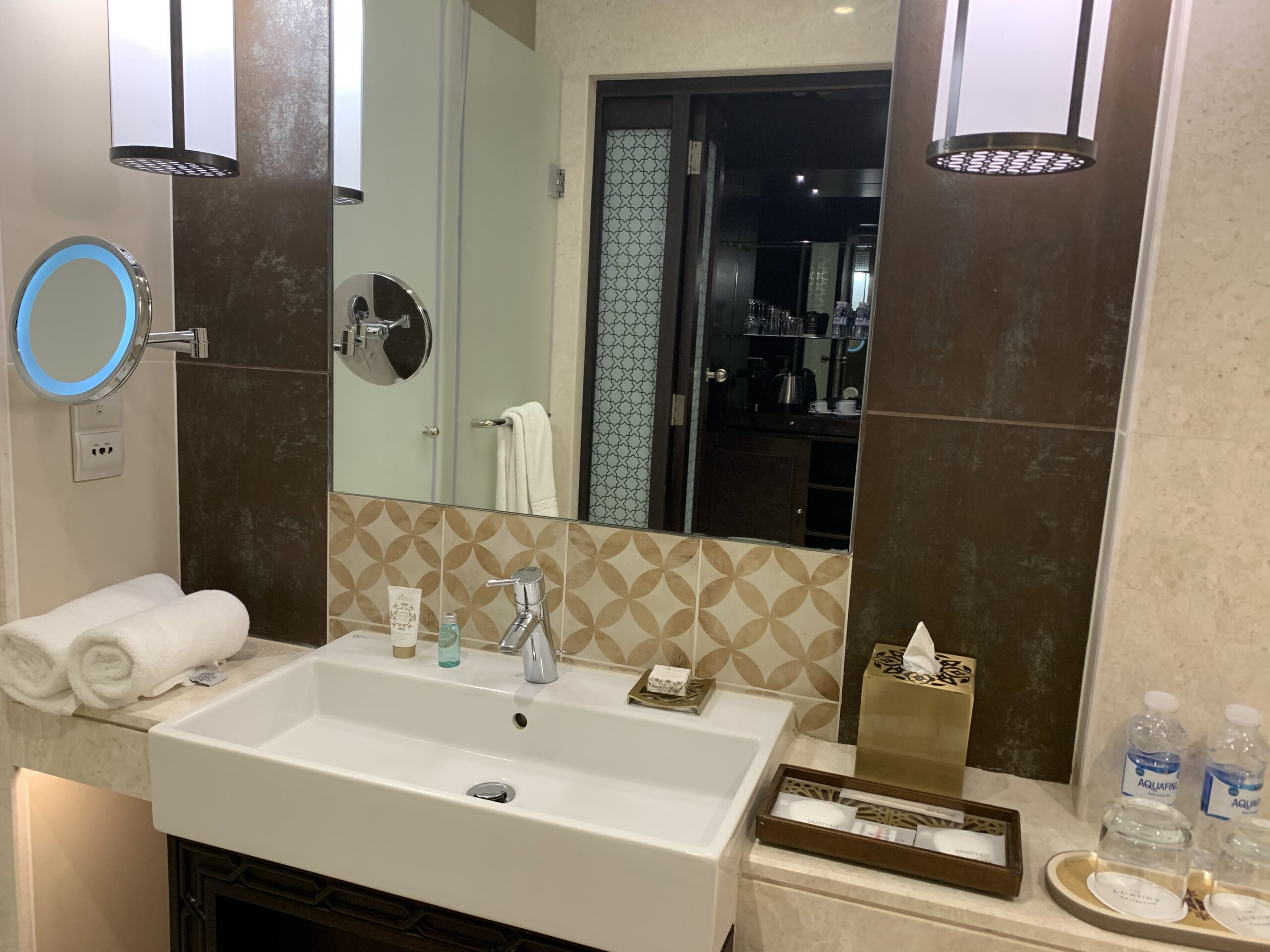 Al Manara Aqaba - Bathroom vanity sink