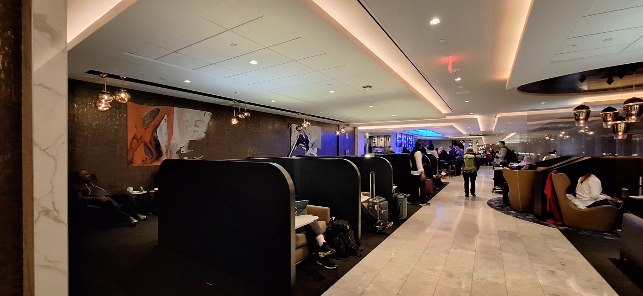 Review: United Polaris Lounge San Francisco (SFO) - Points Miles and Bling