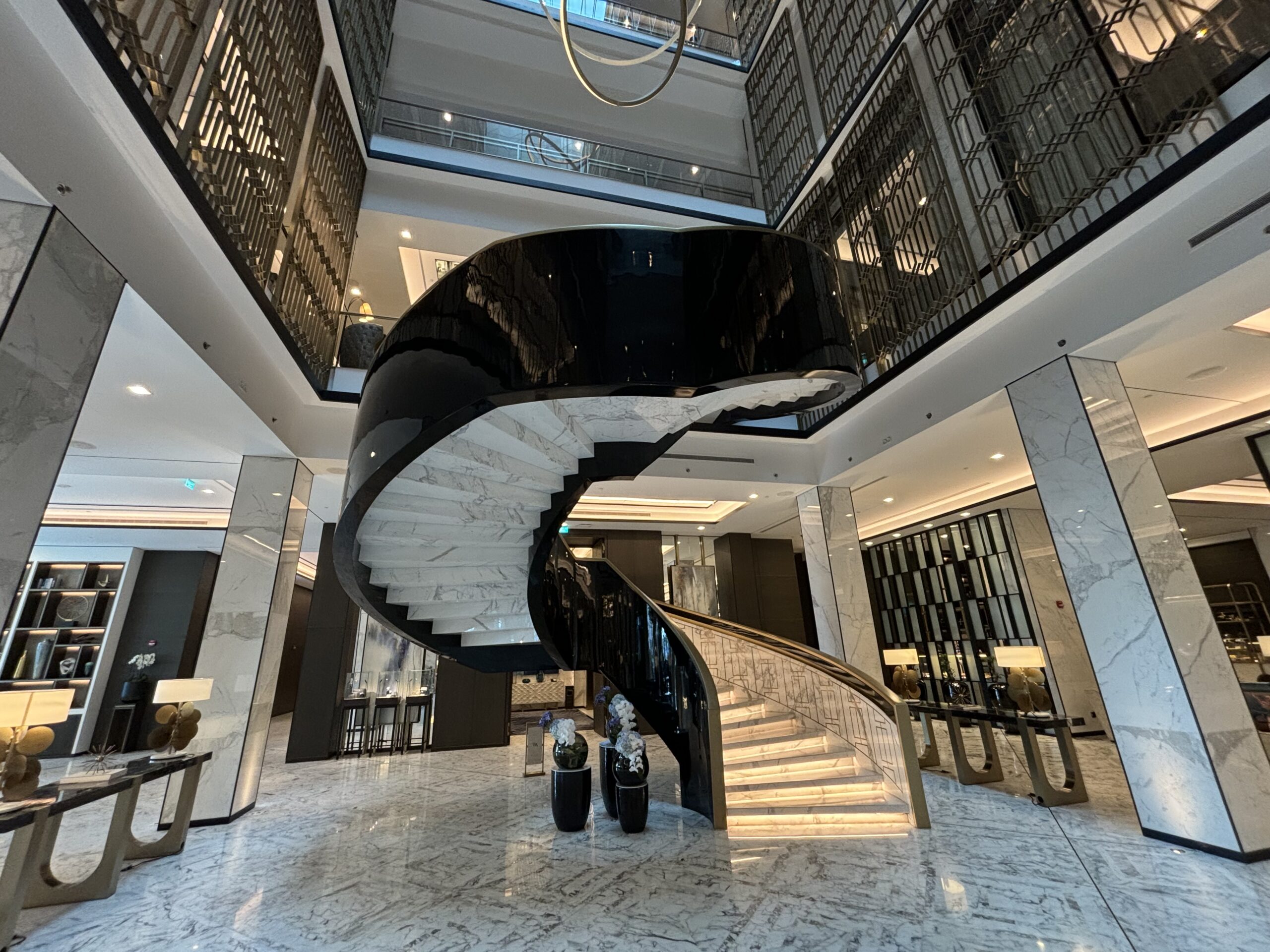 Lobby - Grand Spiral Staircase 