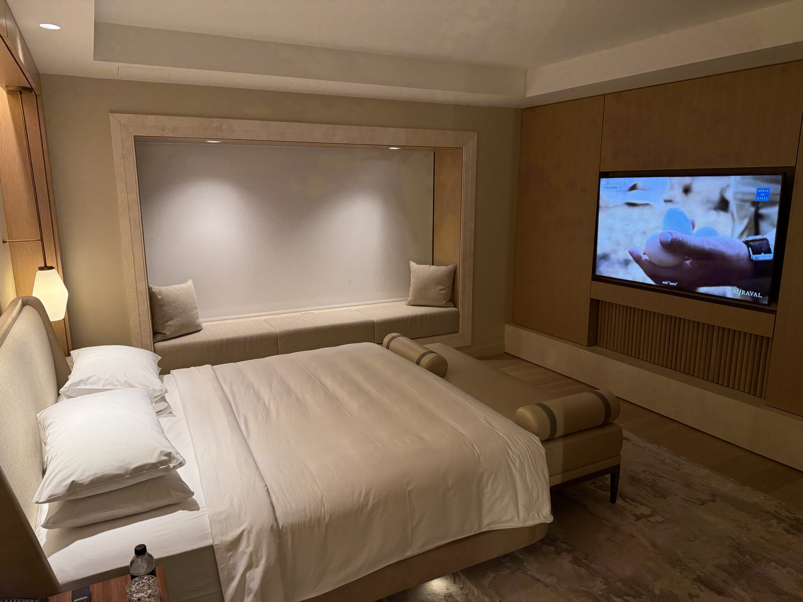 Park Hyatt Chicago Review An unknown error occurred.