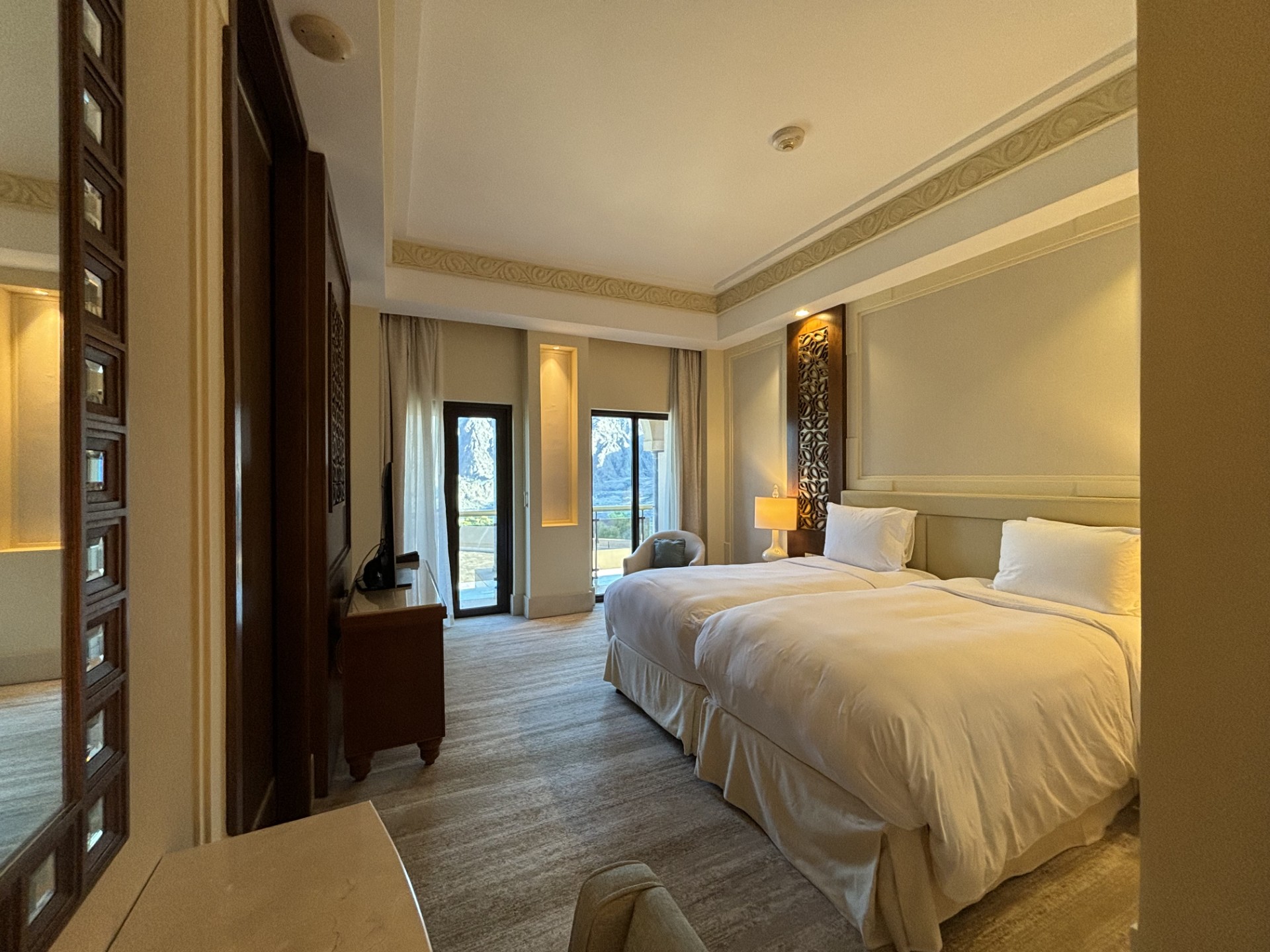 Executive Suite - Bedroom