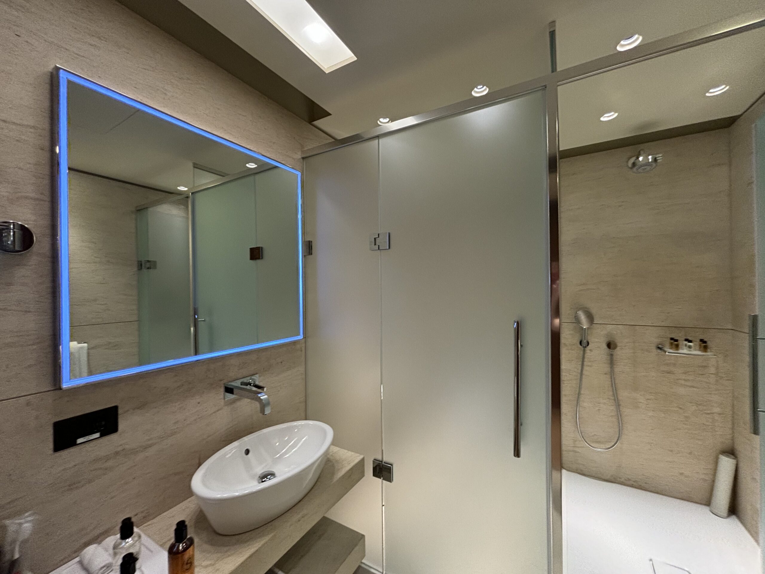 Quiet Room - Bathroom