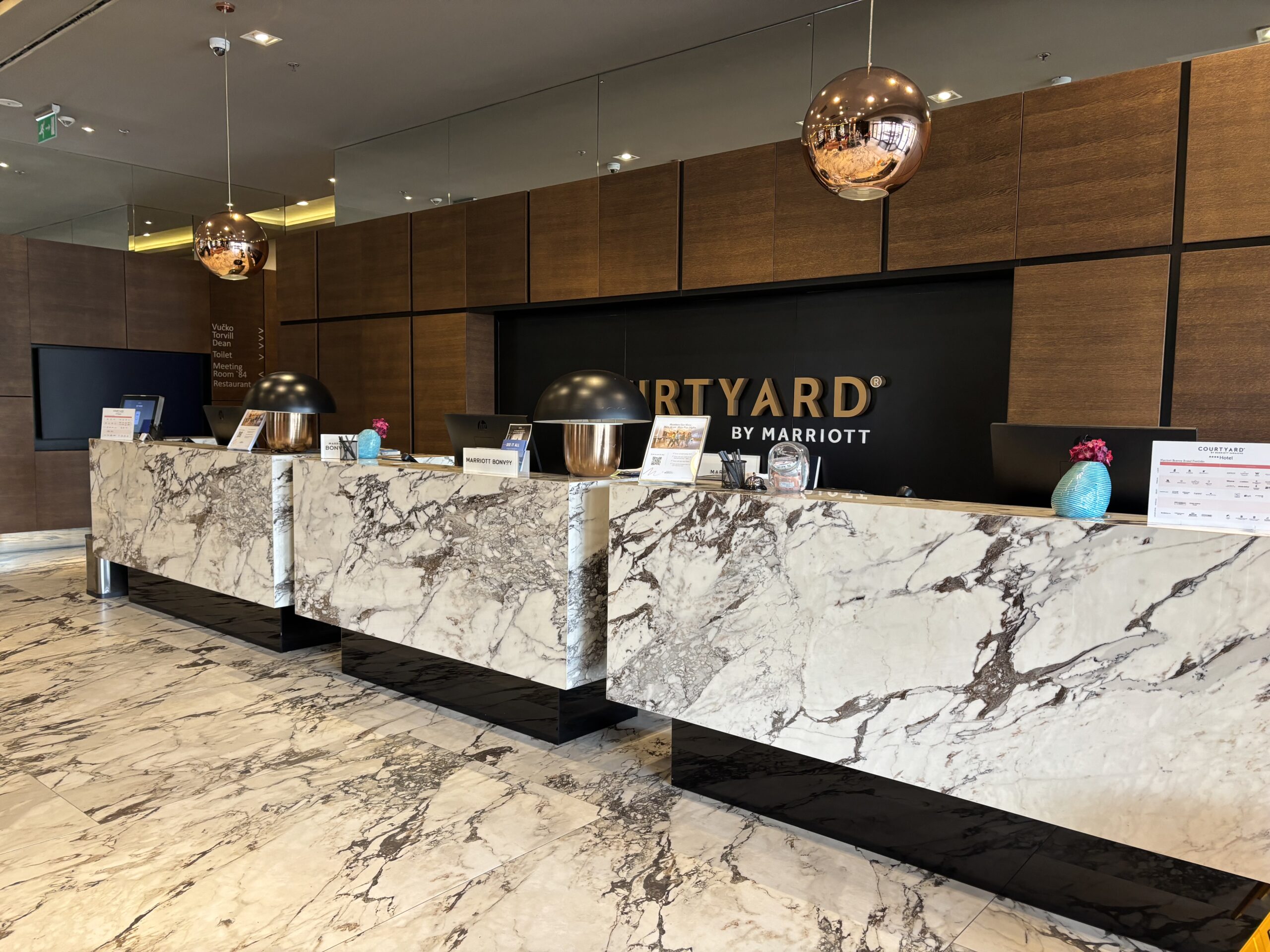 Courtyard Marriott Sarajevo Courtyard Sarajevo - Reception