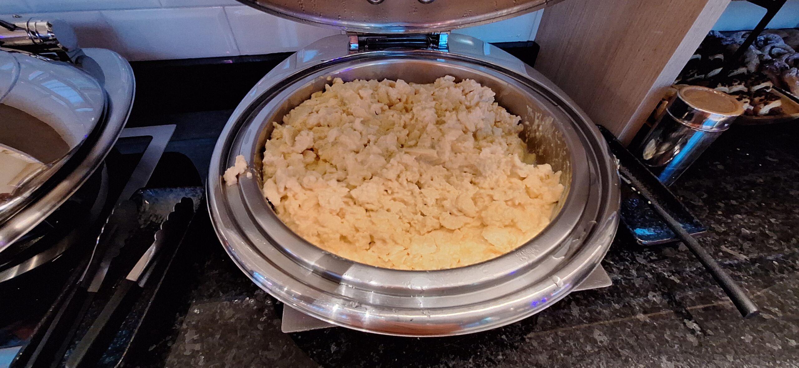 a bowl of food in a pot