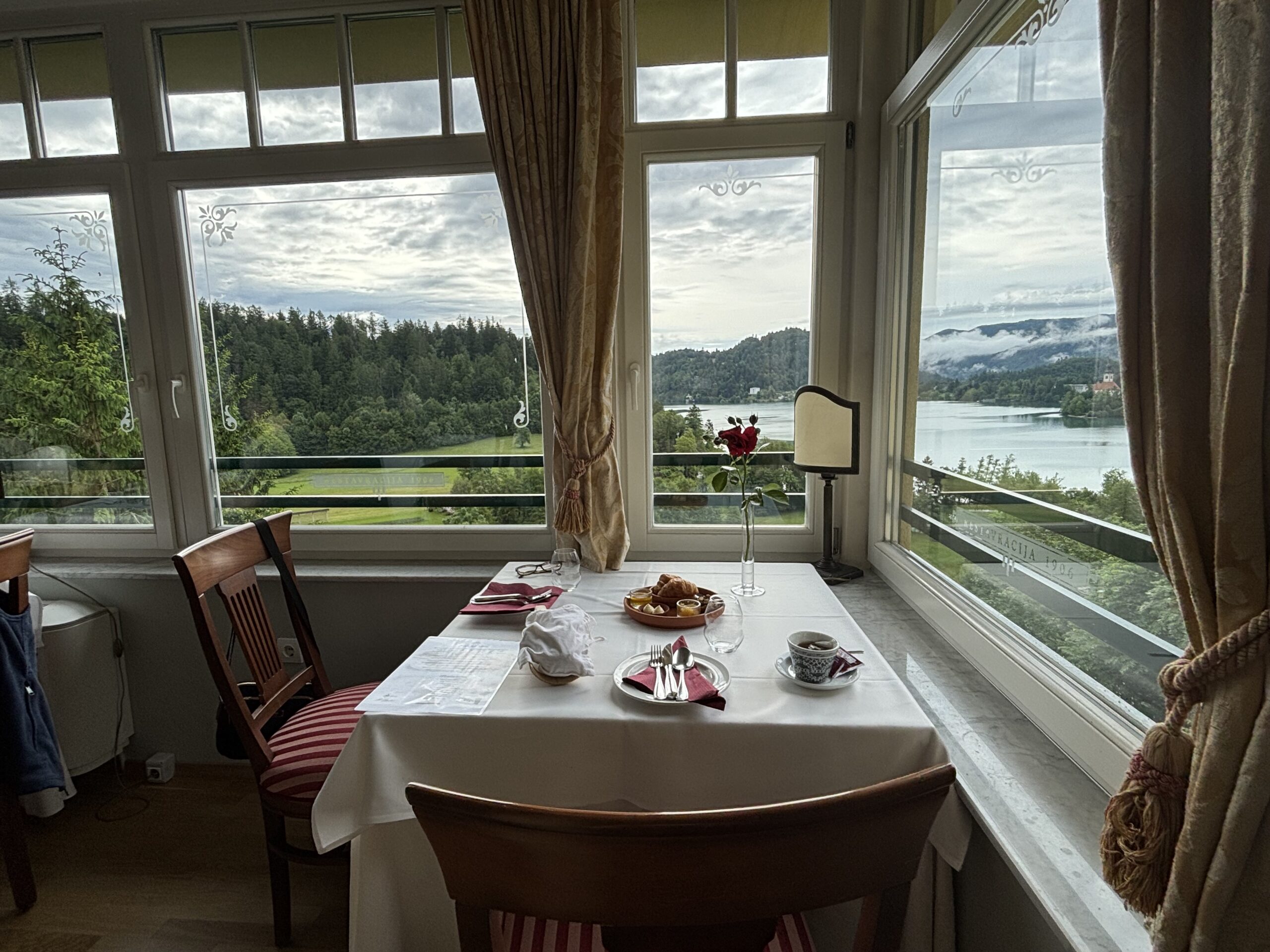 Where to eat in Lake Bled, Slovenia Restaurant 1906 - Picturesque views
