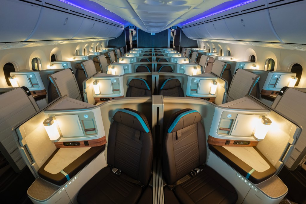 Hawaiian Airlines Unveils Boeing 787 Dreamliner Cabin Design; Introduces Leihōkū Suites - Alaska Airlines, Hawaiian Airlines and Horizon Air