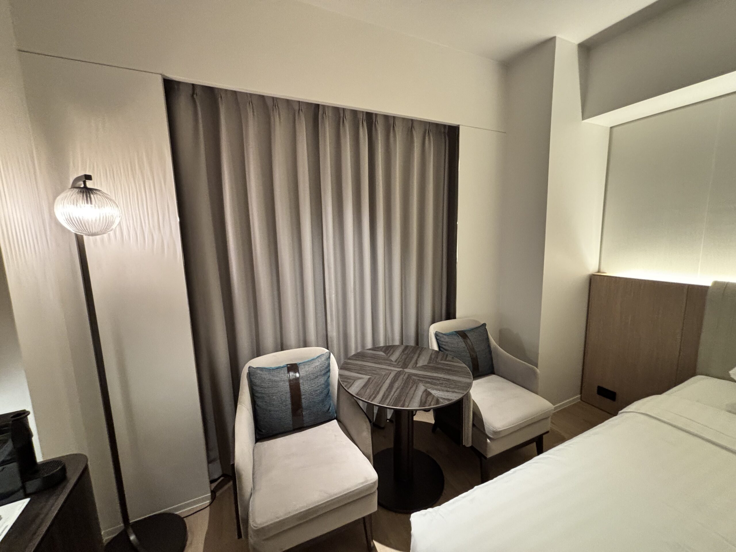 Courtyard Tokyo Ginza - Seating