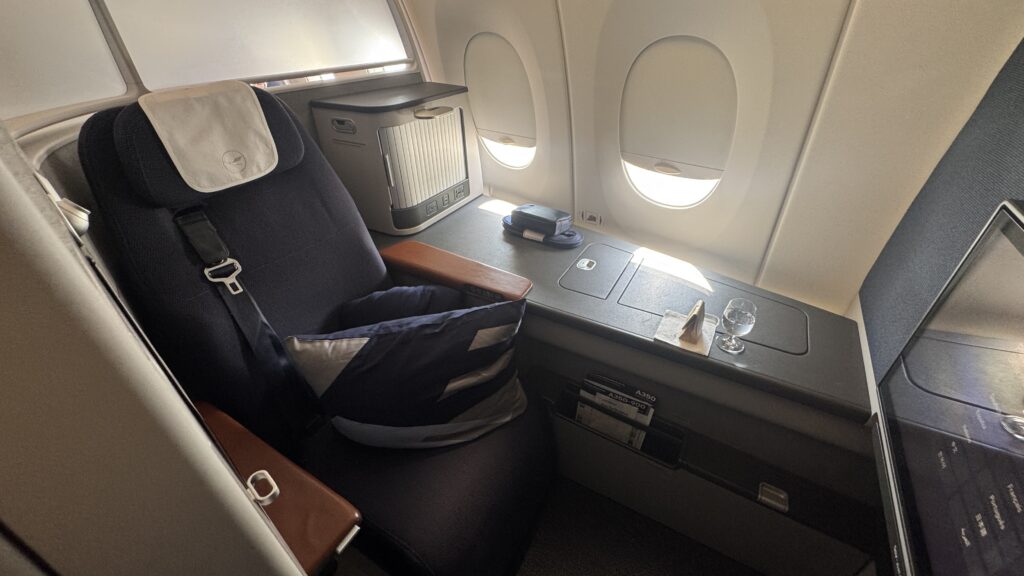 Lufthansa Allegris business class
