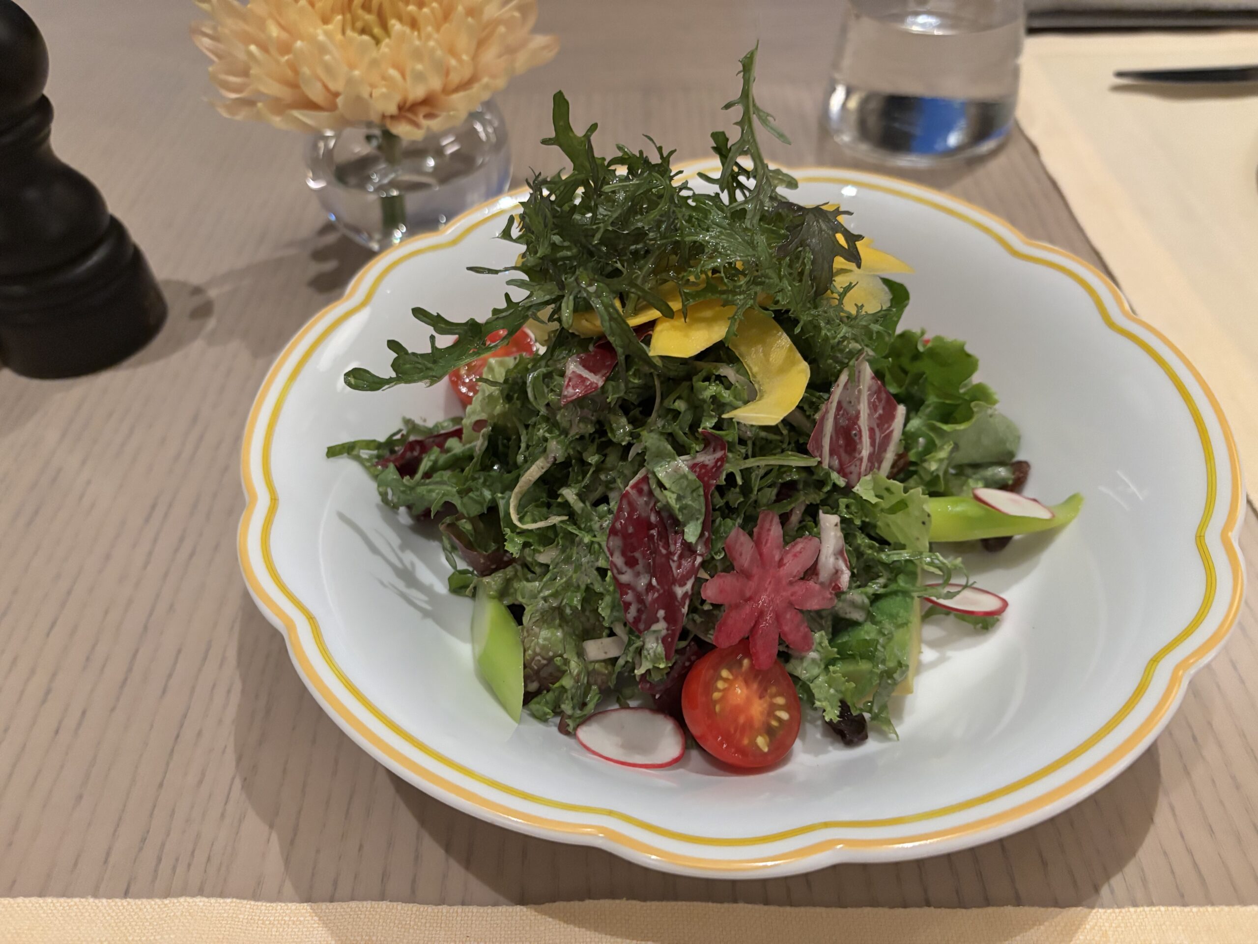 Jolie Brasserie - Refreshing Salad
