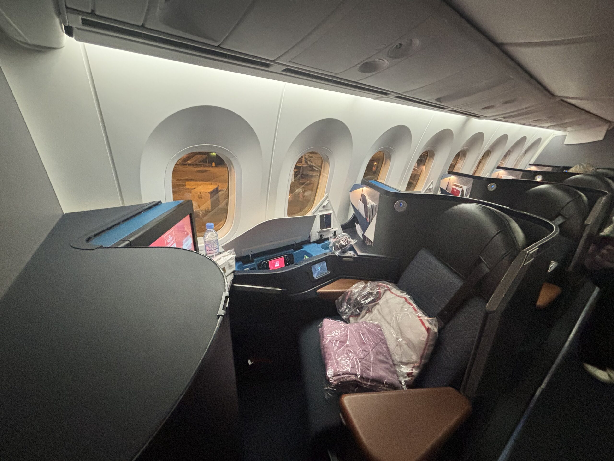 Royal Air Maroc vs Air France B787-9 Air Maroc B787-9 V2 - Bedding