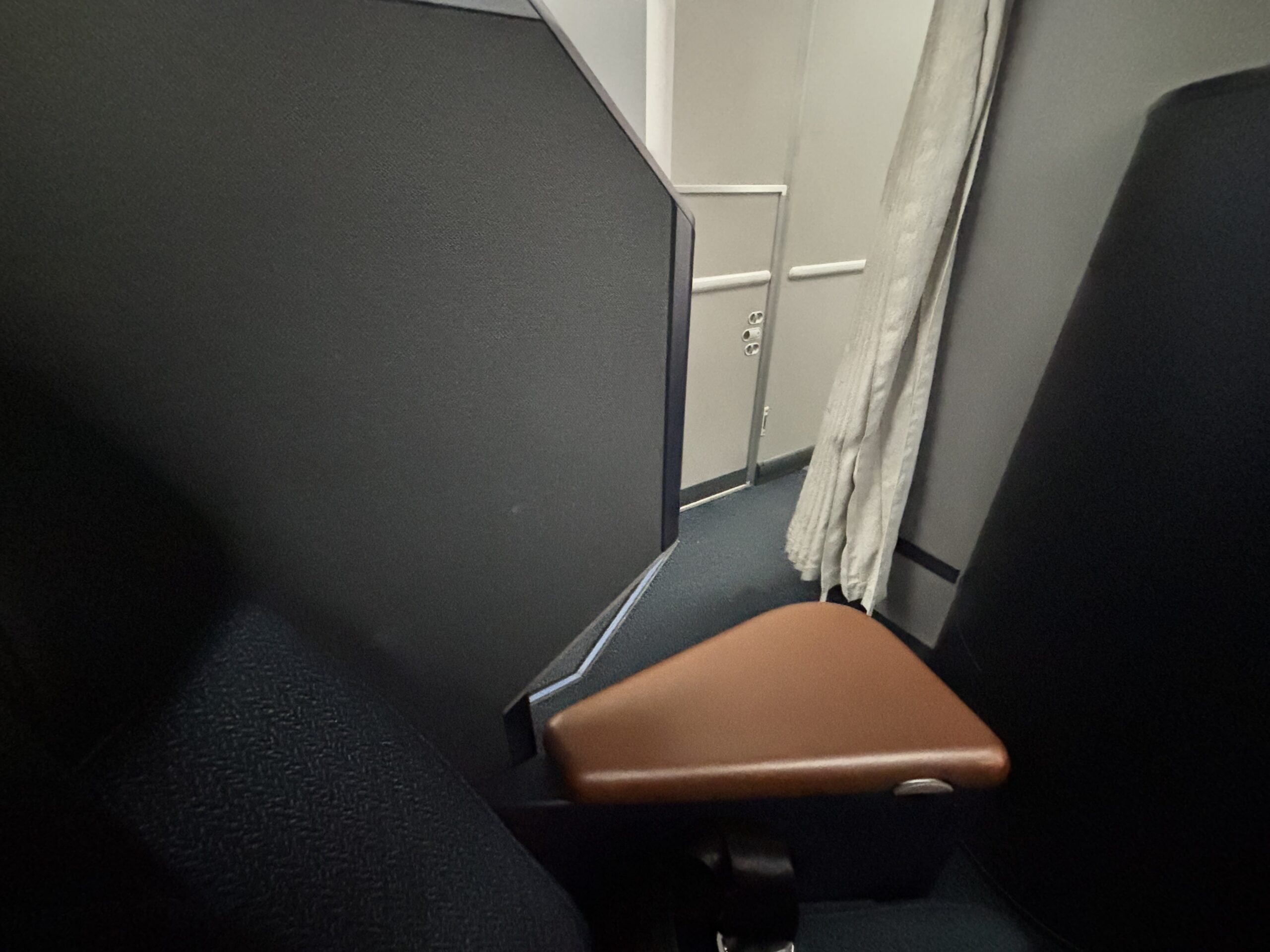 Left Armrest
