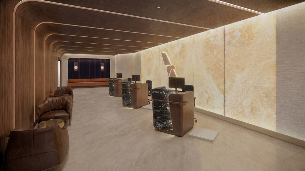 American Airlines new lounge DFW
