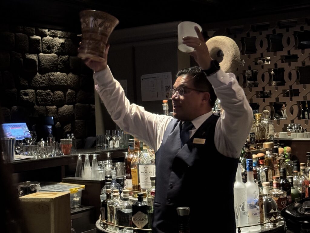 Pisco sour lesson Palacio del Inka