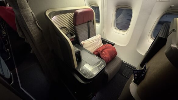 LATAM 767 business class