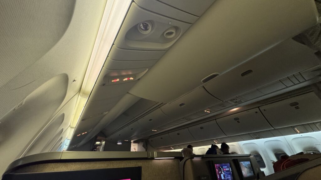 LATAM business class